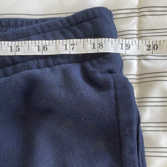 MEN'S SHORTS - Picture 5 of 7